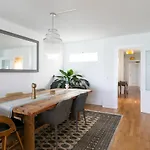 Lovely Beachfront With Panoramic Views *